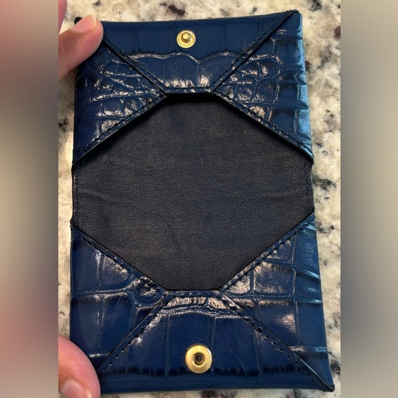 Tory Burch Blue croc embossed leather card case/coin case - Picture 4 of 4